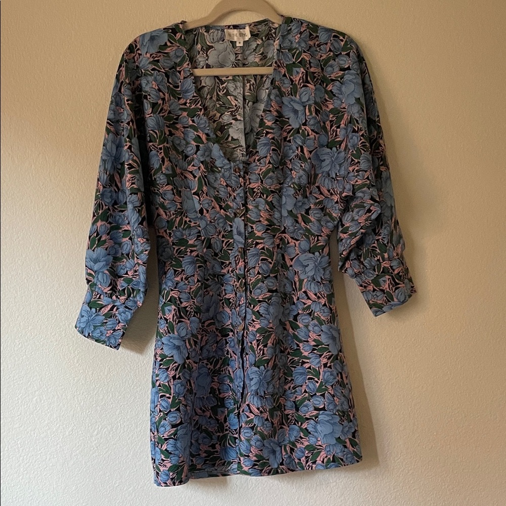 Floral V-Neck Dress US 6